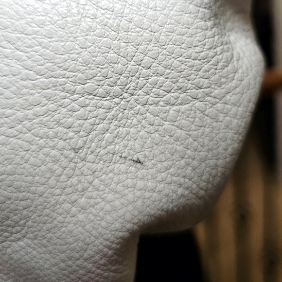 MICHAEL Michael Kors Ivory Leather Double Pocket Zip Hobo - Picture 4 of 16